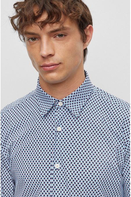 CAMISA SLIM FIT DE TEJIDO ELÁSTICO CON ESTAMPADO GEOMÉTRICO HOMBRE