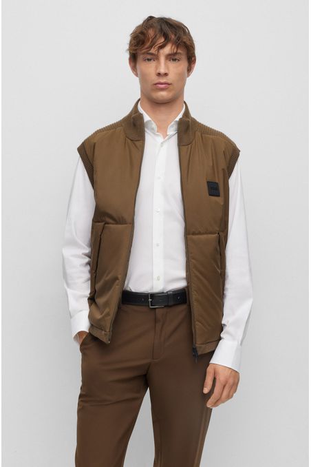 CHALECO REGULAR FIT CON LOGO HOMBRE