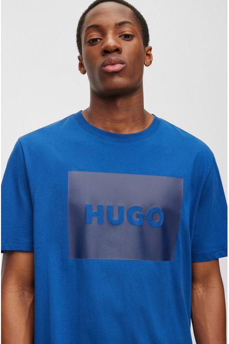 POLERA REGULAR FIT DE CUELLO REDONDO DE ALGODÓN CON LOGO HOMBRE