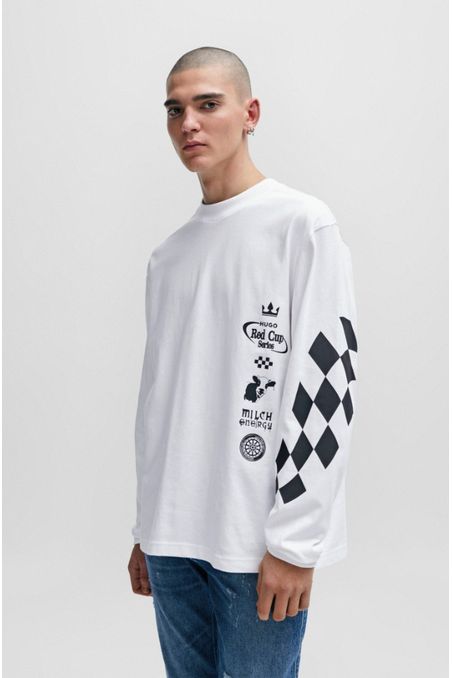POLERA RELAXED FIT DE PUNTO DE ALGODÓN CON ESTAMPADOS INSPIRADOS EN LAS CARRERAS HOMBRE