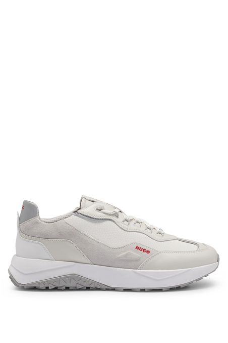 ZAPATILLAS CON DETALLES DE PIEL SINTÉTICA HOMBRE