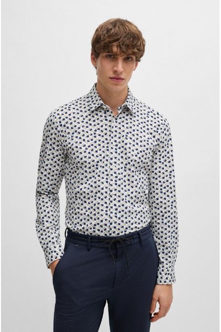 CAMISA SLIM FIT EN MATERIAL ELÁSTICO ESTAMPADO HOMBRE