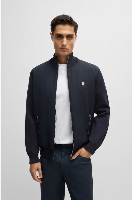 PARKAS REGULAR FIT CON CREMALLERA EN MEZCLA DE MATERIALES CON INSIGNIA DE MONOGRAMA DOBLE HOMBRE