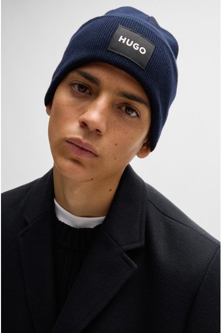 GORRO DE PUNTO DE ALGODÓN CON ETIQUETA CON LOGO HOMBRE