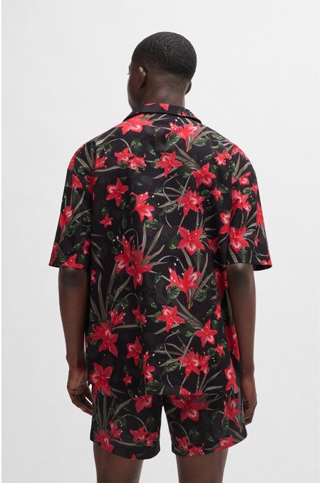 CAMISA RELAXED FIT EN TEJIDO ESTAMPADO HOMBRE