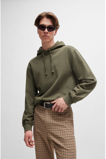 POLERÓN CON CAPUCHA RELAXED FIT CON LOGO ESTAMPADO