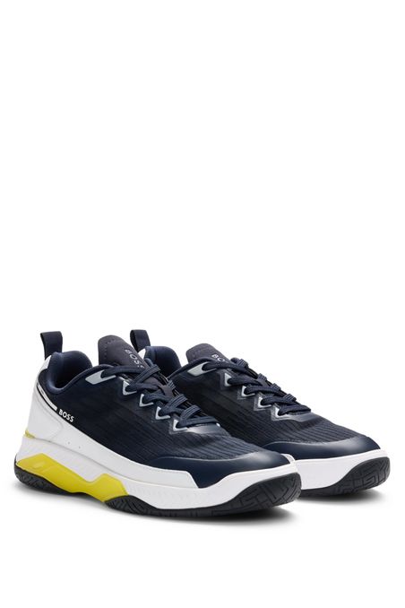ZAPATILLAS DE MEZCLA DE MATERIALES CON SUELA ANTIDESLIZANTE HOMBRE