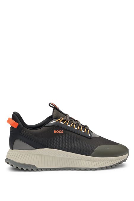 ZAPATILLAS TTNM EVO EN MEZCLA DE MATERIALES CON SUELA ACANALADA HOMBRE