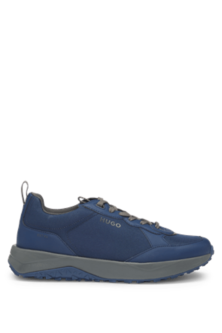 ZAPATILLAS DE DIFERENTES MATERIALES CON DETALLE DE CINTA HOMBRE