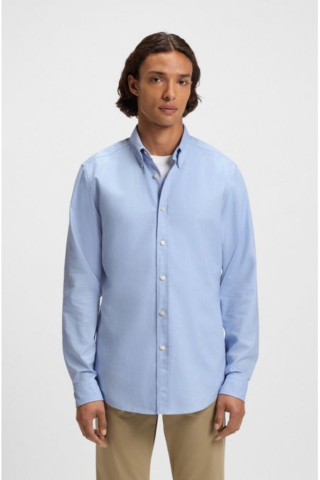 CAMISA REGULAR FIT DE ALGODÓN CON BOTONES EN EL CUELLO CAMISA REGULAR FIT HOMBRE