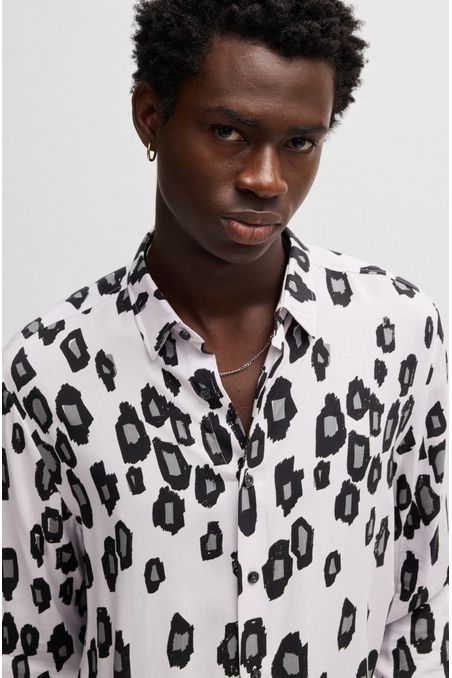 CAMISA RELAXED FIT CON GRÁFICOS ANIMALES CAMISA RELAXED FIT HOMBRE