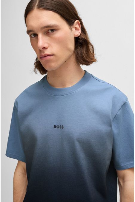CAMISETA DE PUNTO DE ALGODÓN CON TINCIÓN DIP DYE PLAYERA RELAXED FIT HOMBRE