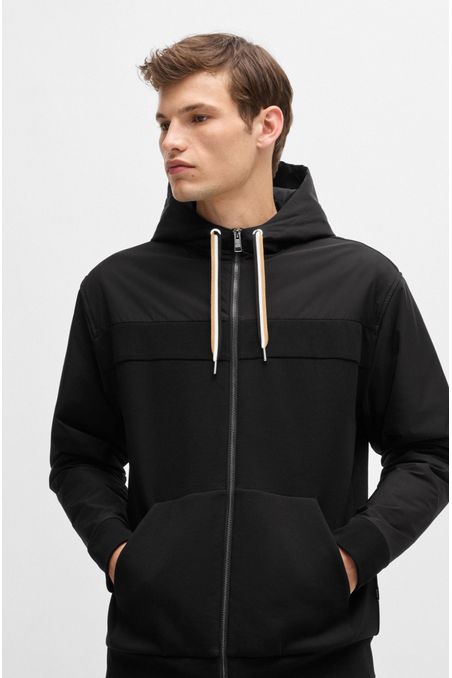 SUDADERA DE ALGODÓN CON CAPUCHA Y CREMALLERA CON APLIQUE TONAL SUDADERA OVERSIZE FIT HOMBRE