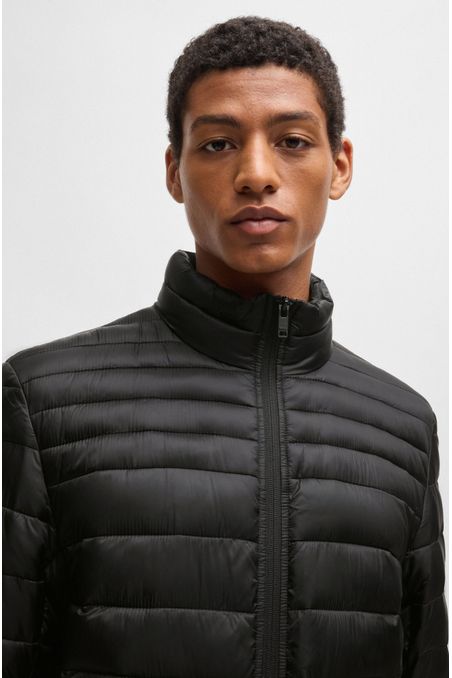 CHAQUETA ACOLCHADA REPELENTE AL AGUA CON INSIGNIA DE LOGO CHAMARRA SLIM FIT HOMBRE