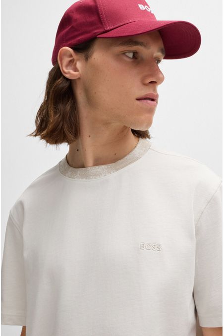 CAMISETA DE PUNTO DE ALGODÓN CON DETALLE DE LOGOTIPO PLAYERA RELAXED FIT HOMBRE