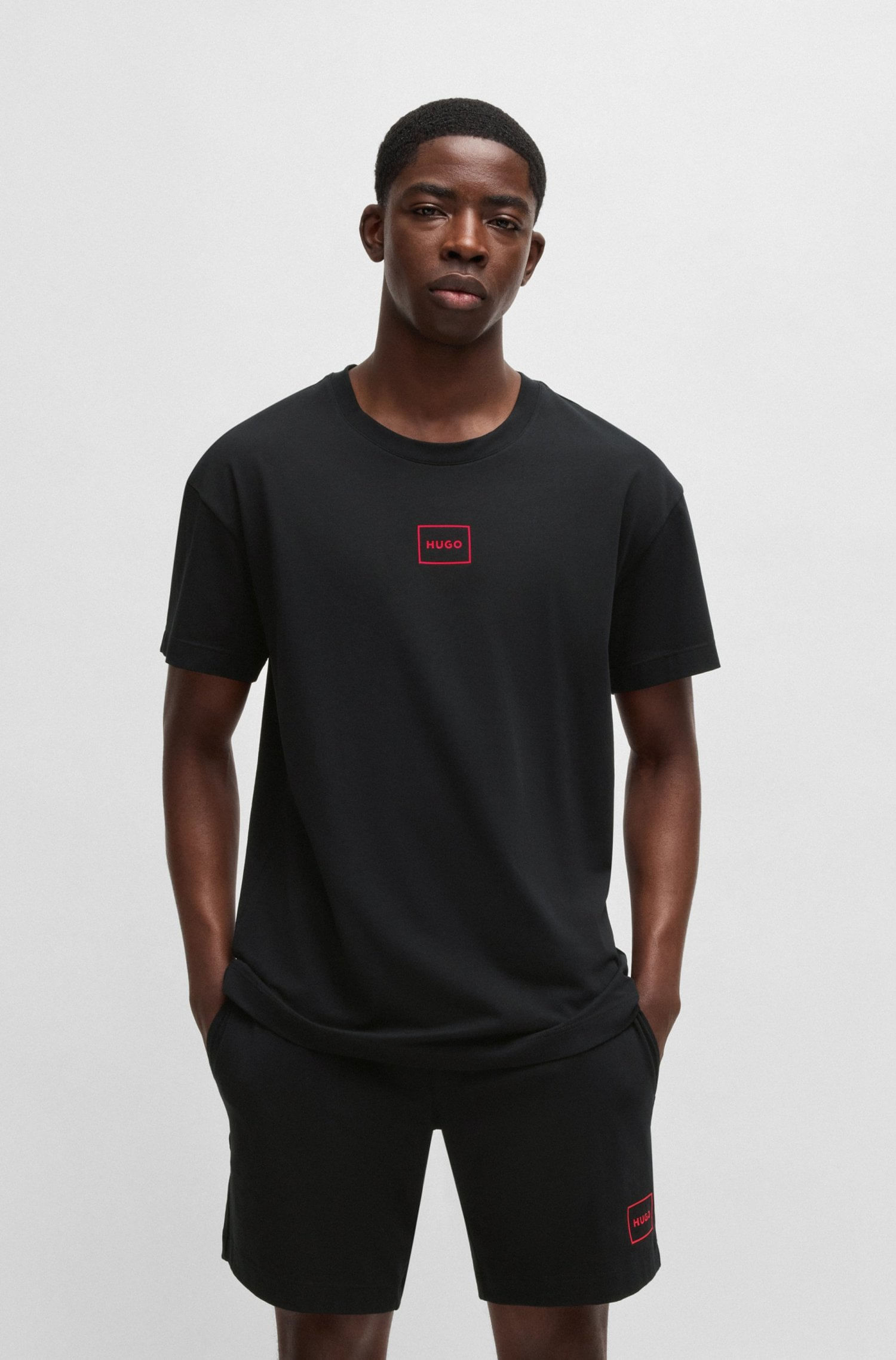 PIJAMA DE ALGODÓN ELÁSTICO CON LOGOS ESTAMPADOS PIJAMAS HOMBRE