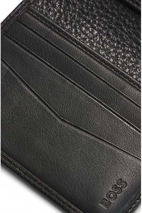 Tarjetero de piel granulada con letras de logo