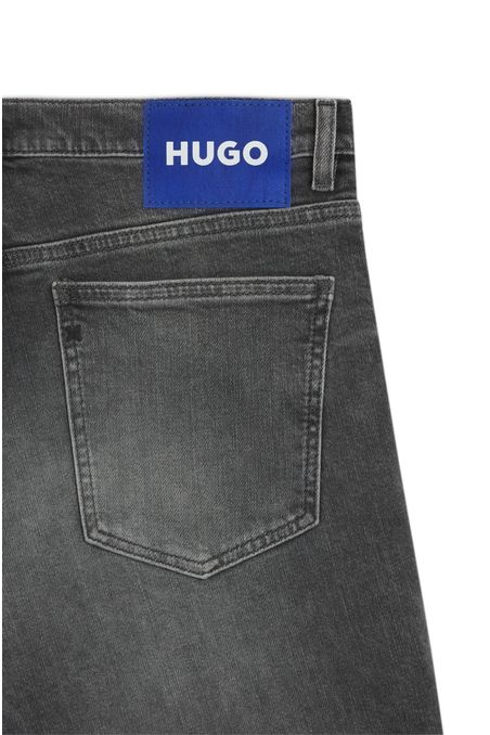 JEANS TAPERED FIT DE DENIM ELÁSTICO GRIS OSCURO JEANS TAPERED FIT HOMBRE