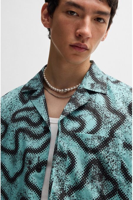 CAMISA RELAXED FIT EN POPELÍN DE ALGODÓN ESTAMPADO CAMISA RELAXED FIT HOMBRE