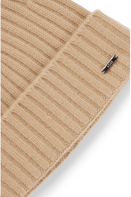 GORRA DE PUNTO DE CANALÉ HOMBRE