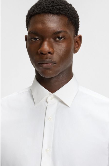 CAMISA DE CORTE MODERNO EN ALGODÓN DE PLANCHADO FÁCIL HOMBRE