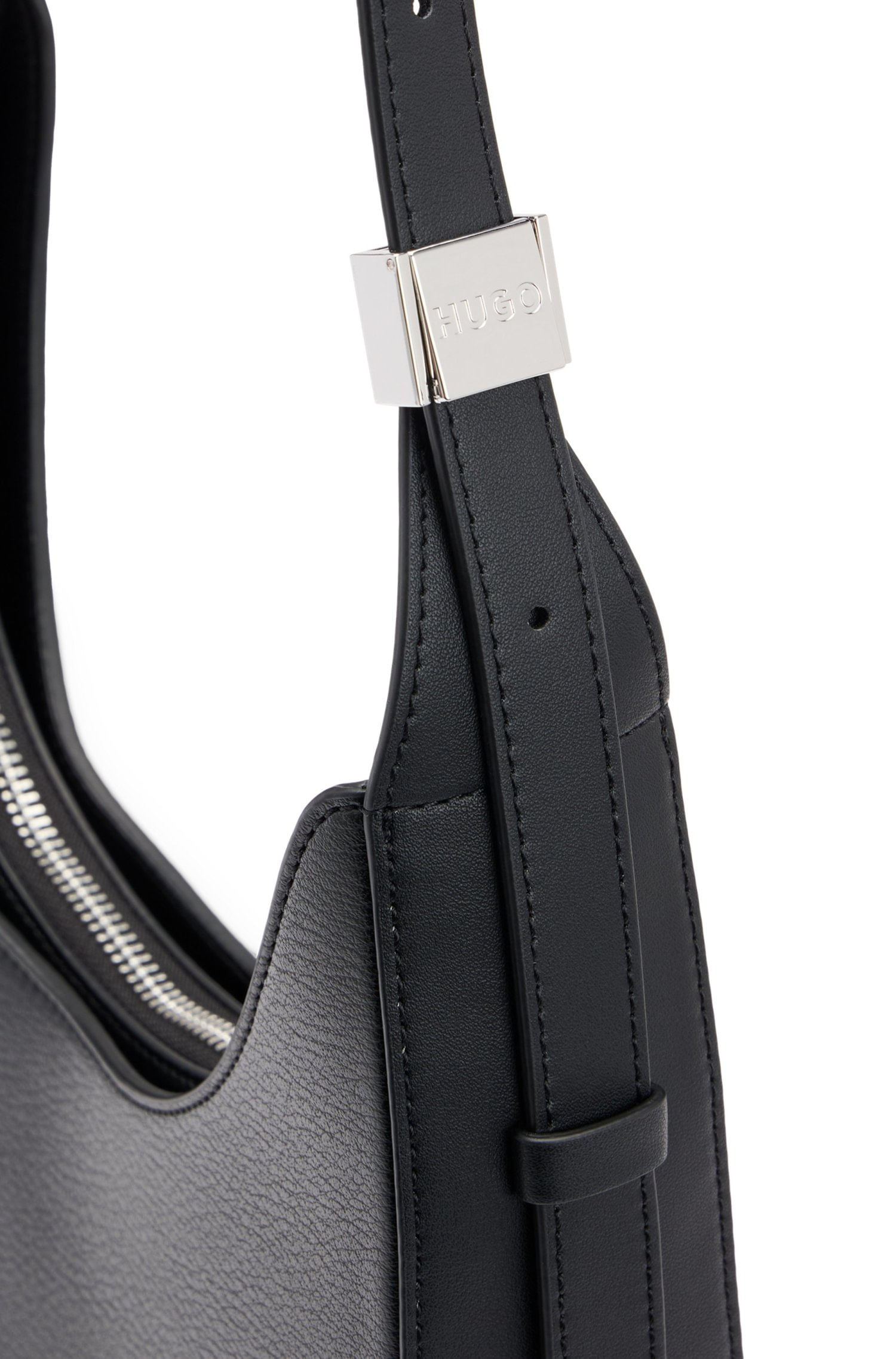 BOLSO HOBO DE PIEL SINTÉTICA CON LETRAS DE LOGO METÁLICAS BOLSO MUJER