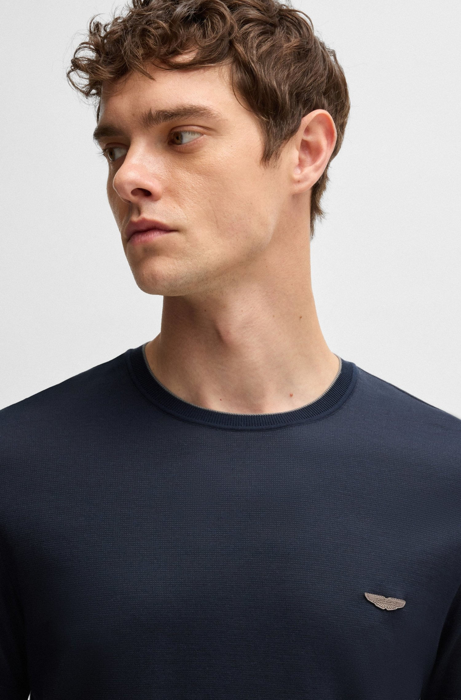 POLERA BOSS X ASTON MARTIN DE ALGODÓN, LINO Y SEDA PLAYERA REGULAR FIT HOMBRE