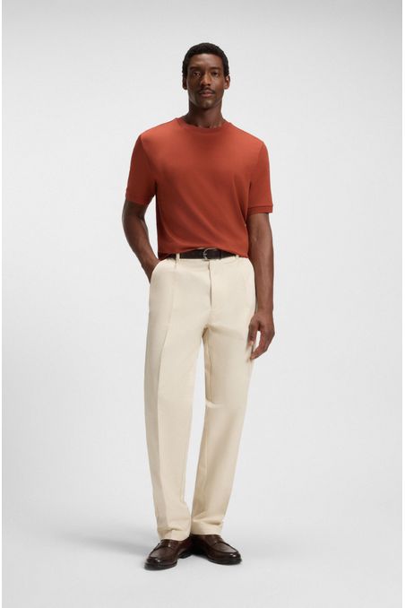 POLERA REGULAR FIT EN SIRSACA DE ALGODÓN PLAYERA REGULAR FIT HOMBRE