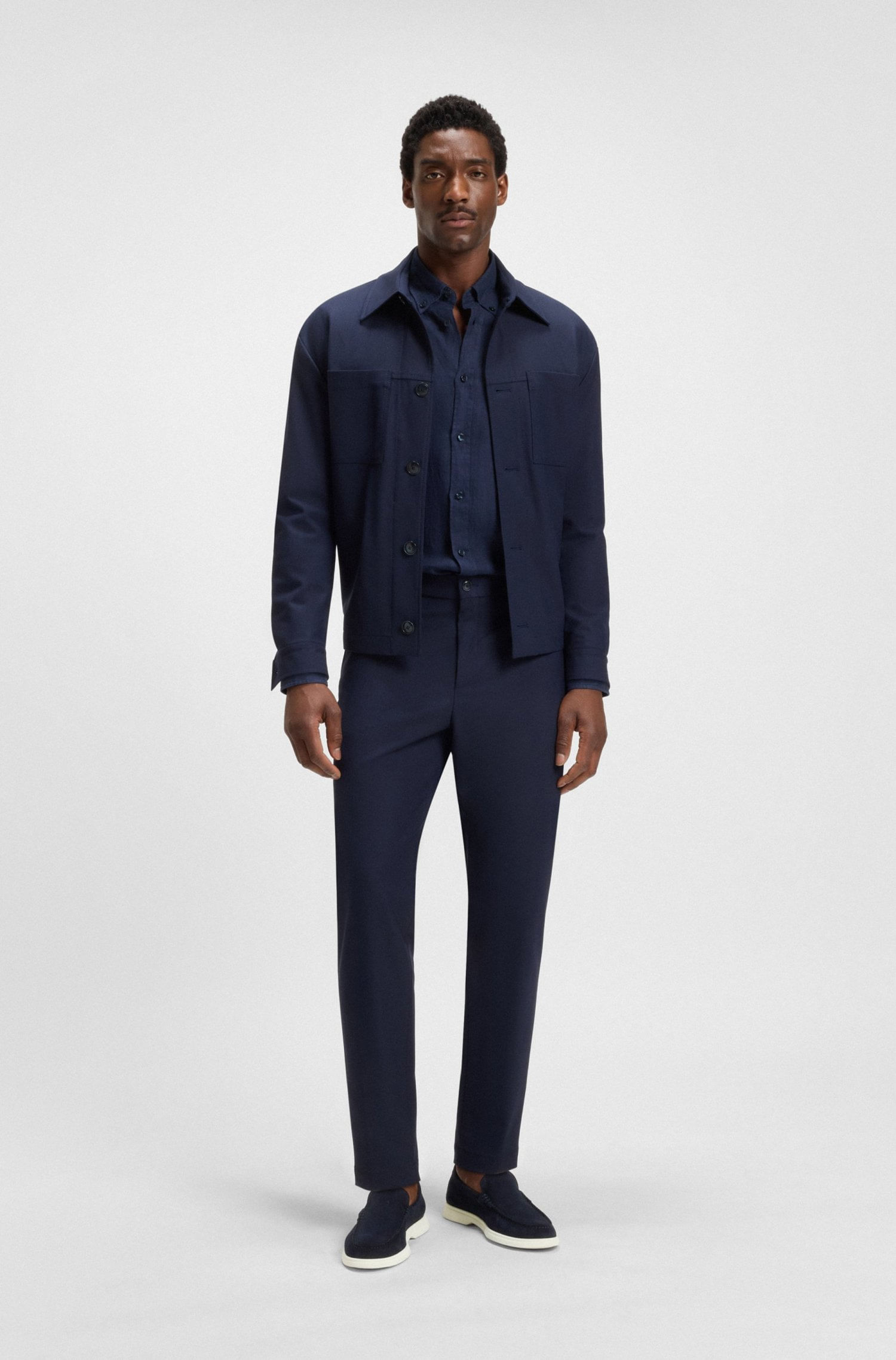 MOCASINES DE ANTE CON LOGO GRABADO MOCASINES HOMBRE