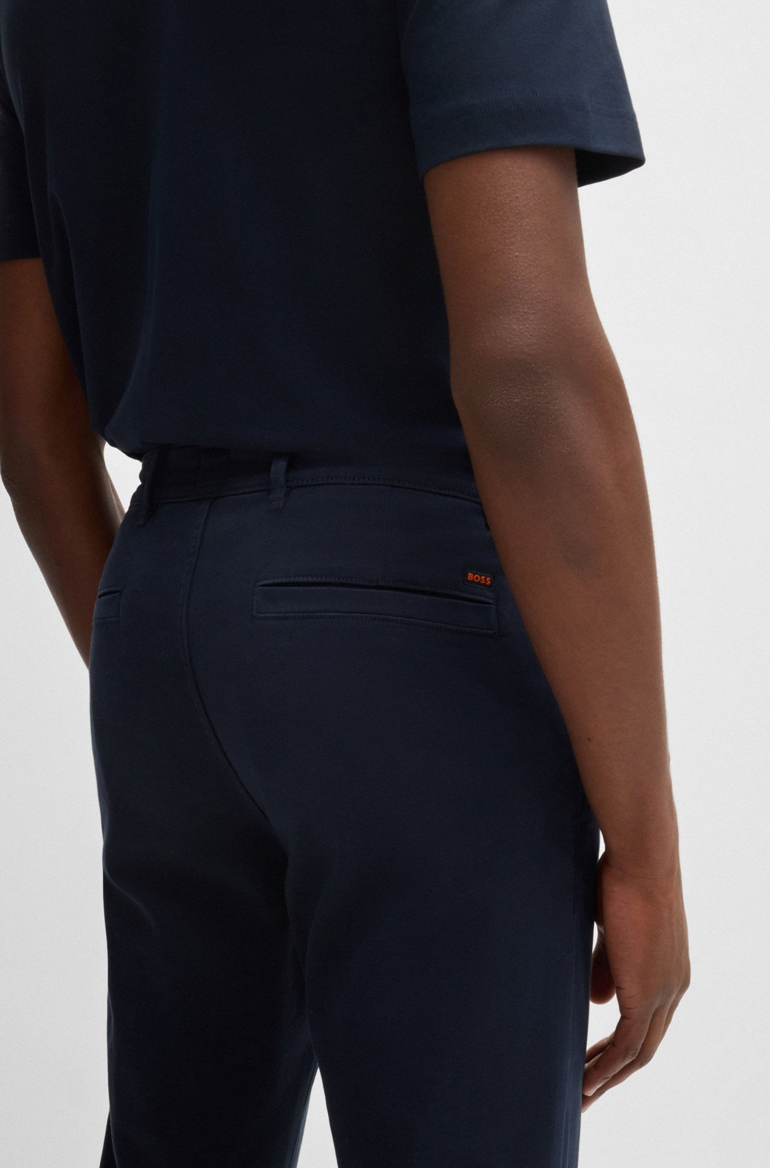 PANTALONES SLIM FIT EN SARGA DE ALGODÓN ELÁSTICO PANTALONES CASUALES SLIM FIT HOMBRE